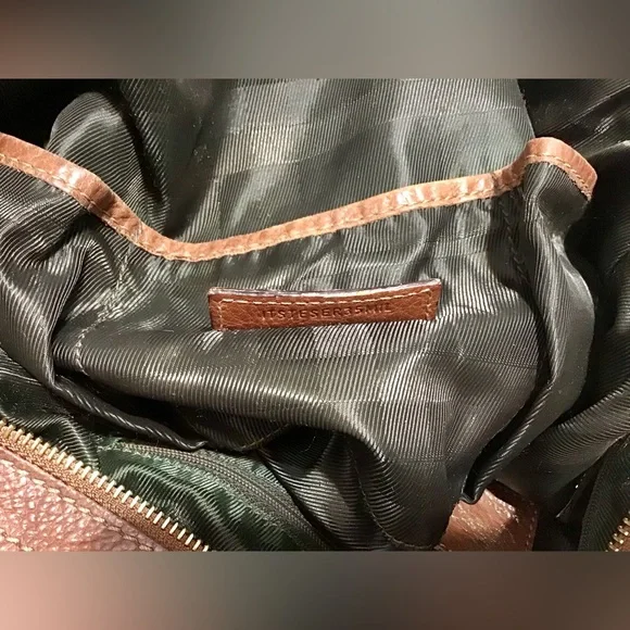 Burberry Bags - Picture 16 of 16